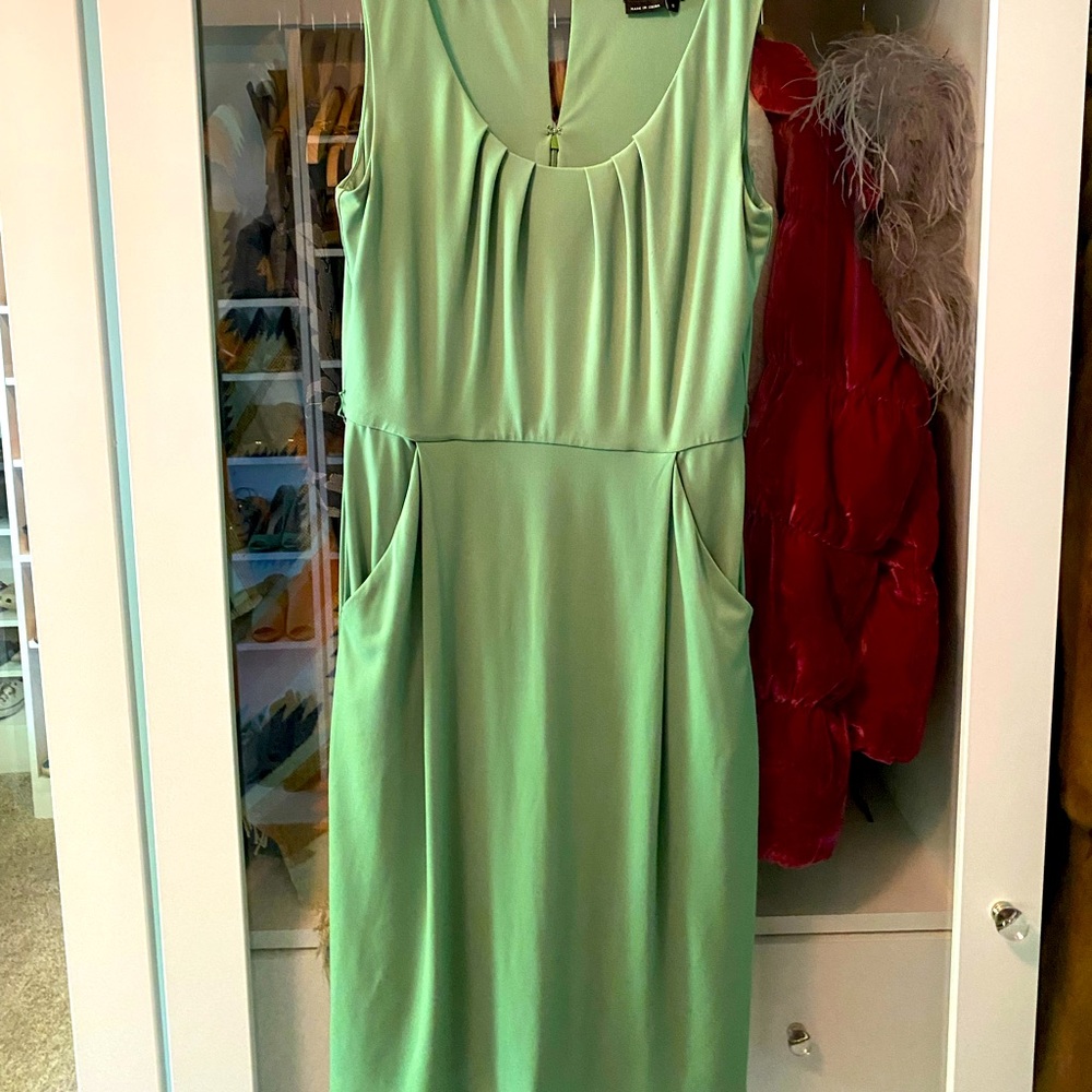 Max and Cleo dress with pockets